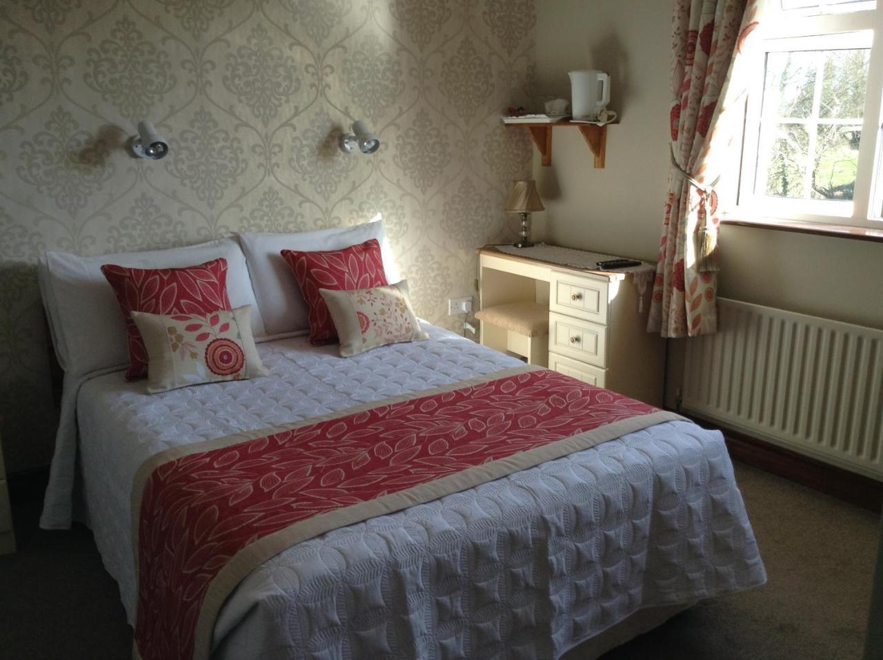 Riverwalk House B&B Oughterard Buitenkant foto